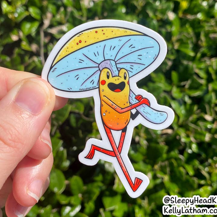 Toadstool Froggy - Autocollant en vinyle imperméable - Champignon pour la vente par Kelly Latham Art