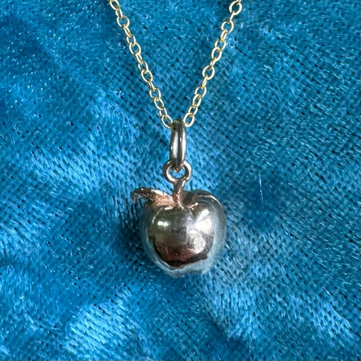 Elizabeth Jewelry - Wholesale Pendant/Charm Necklace - Bronze 3D Golden Apple necklace on 14k gold fill chain