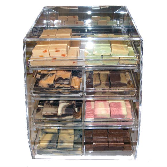 8 Tray Fudge Display Package for wholesale by Country Fresh Food & Confections, Inc.