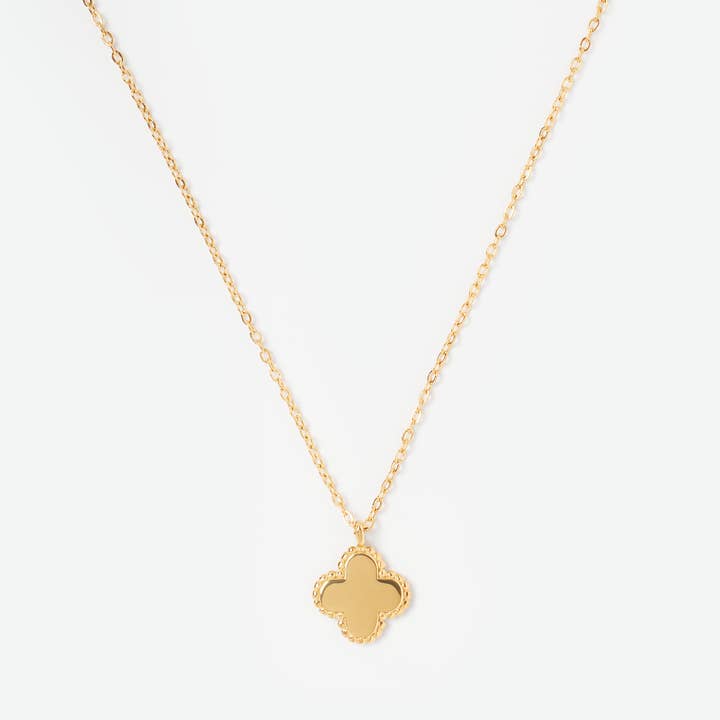 Collier Clover Privee pour la vente par GLAM & GLORY Jewels made with love