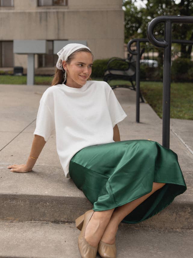 IST1415 Infinity Oversized Top Off White and other Purchase Wholesale white tee. Free Returns & Net 60 Terms on Faire trending on Faire.