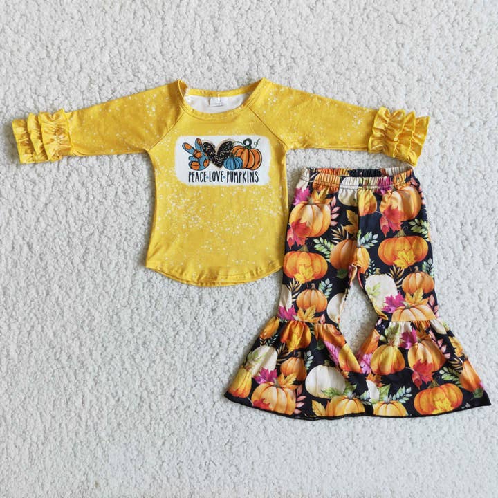 Chemise Peace Love Pumpkins Pantalon bas cloche Vêtements d'automne pour enfants pour la vente par Yawoo Garments