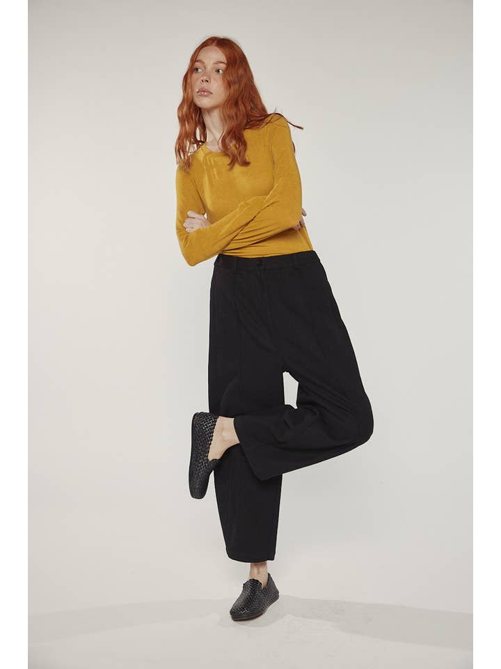 Black Wool blend pintuck pants for wholesale on Faire2