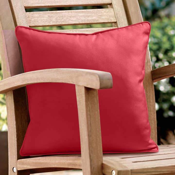 Almohada decorativa roja rubí 18 x 18 para venta al por mayor de Commonwealth Home Fashions