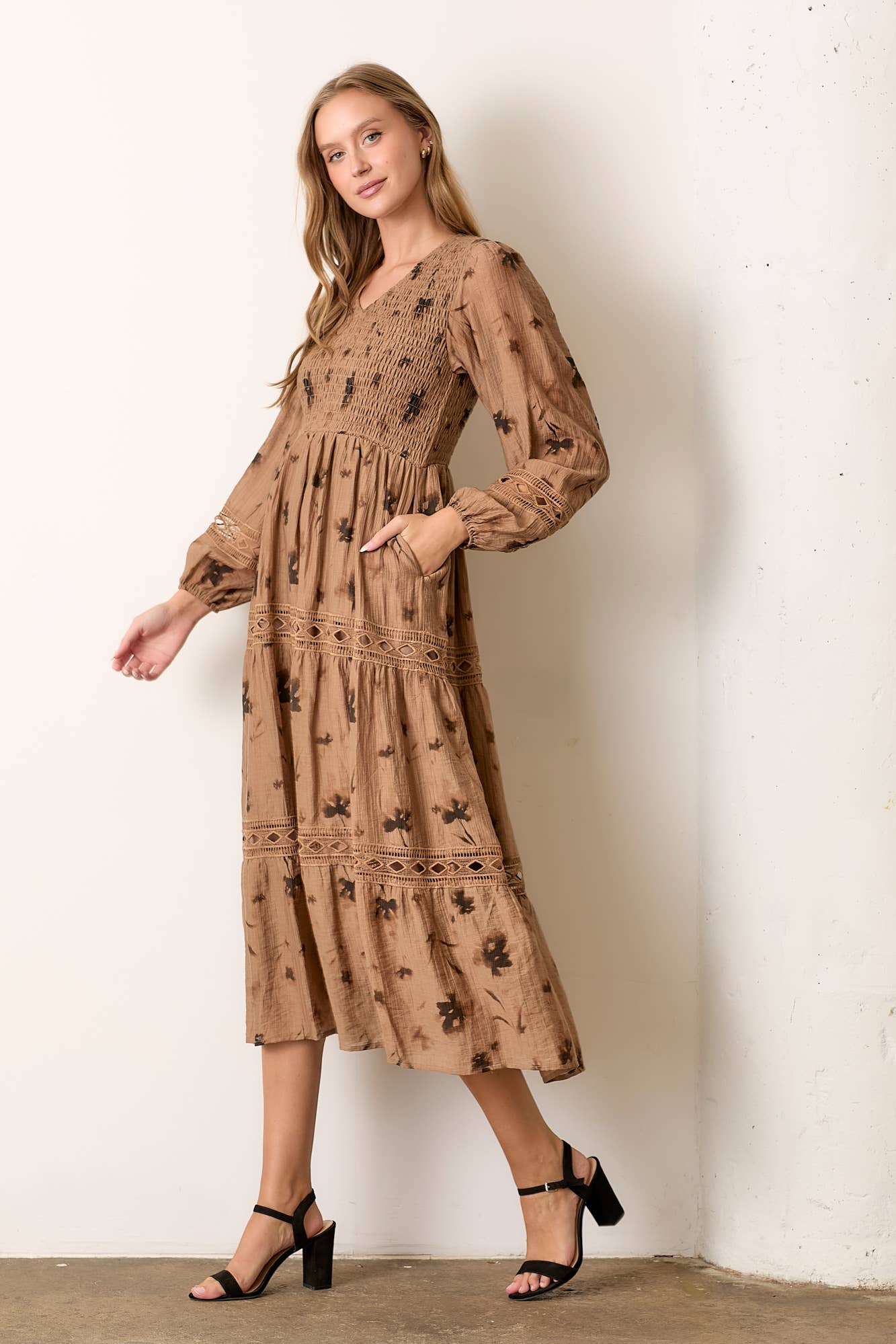 Polagram by Wellmade USA - Wholesale Dress - Women's - PRINTED WOVEN MAXI DRESS6