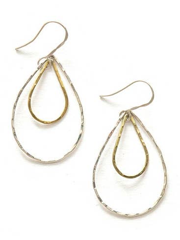 Boucles d'oreilles pendantes en forme de larme en métal mélangé pour la vente par Fair Anita