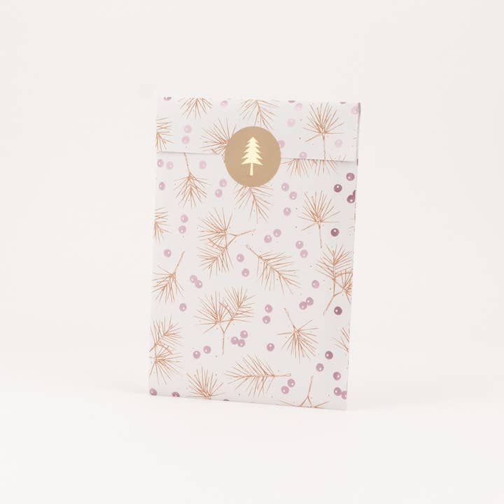 liebevoll verpackt - Wholesale Gift Bag - Paper bags fir trees and berries, pink / cinnamon (Christmas)2