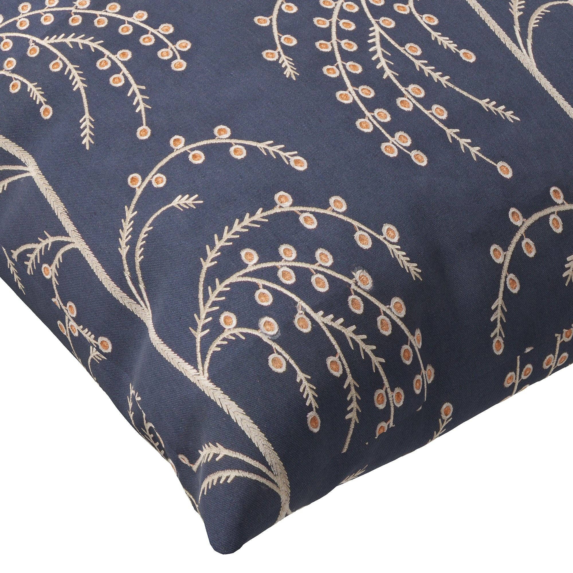 The Pillow Collection Inc. - Wholesale Throw/Decorative Pillow - Windsor Throw Pillow7