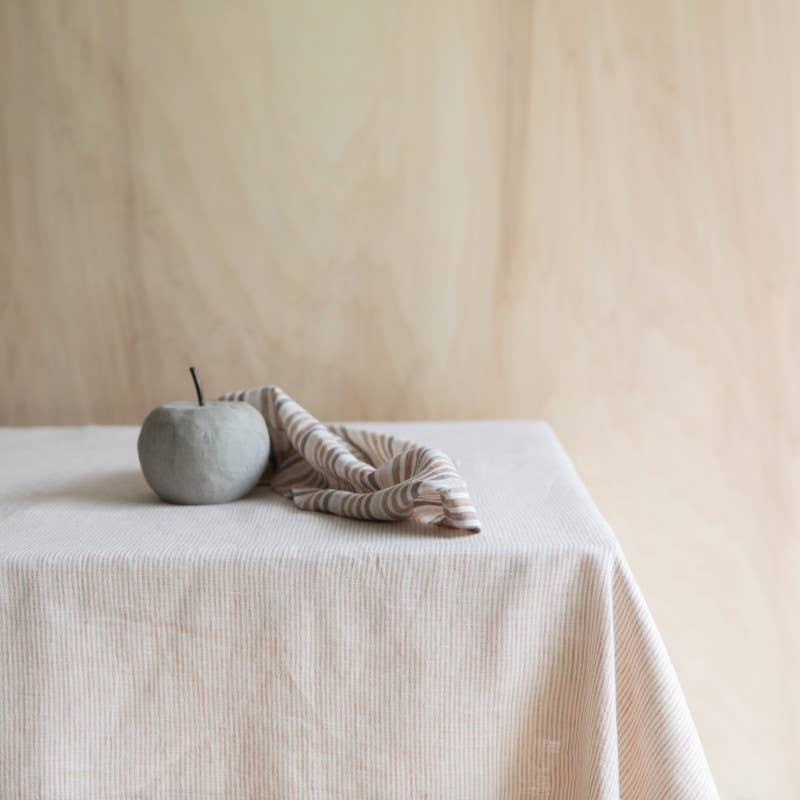 Gabrielle Paris - Vendita all'ingrosso Tovaglie - Tovaglia a righe in lino lavato1