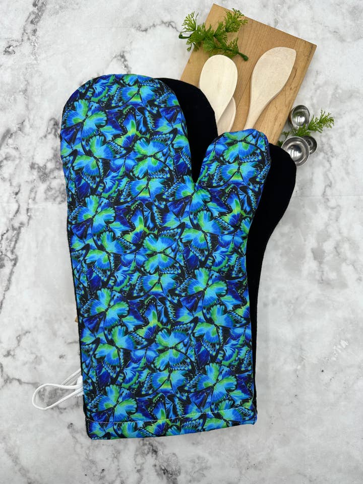 Oven Mitts Butterfly's. One PAIR of oven mitts. for wholesale by MS Creations