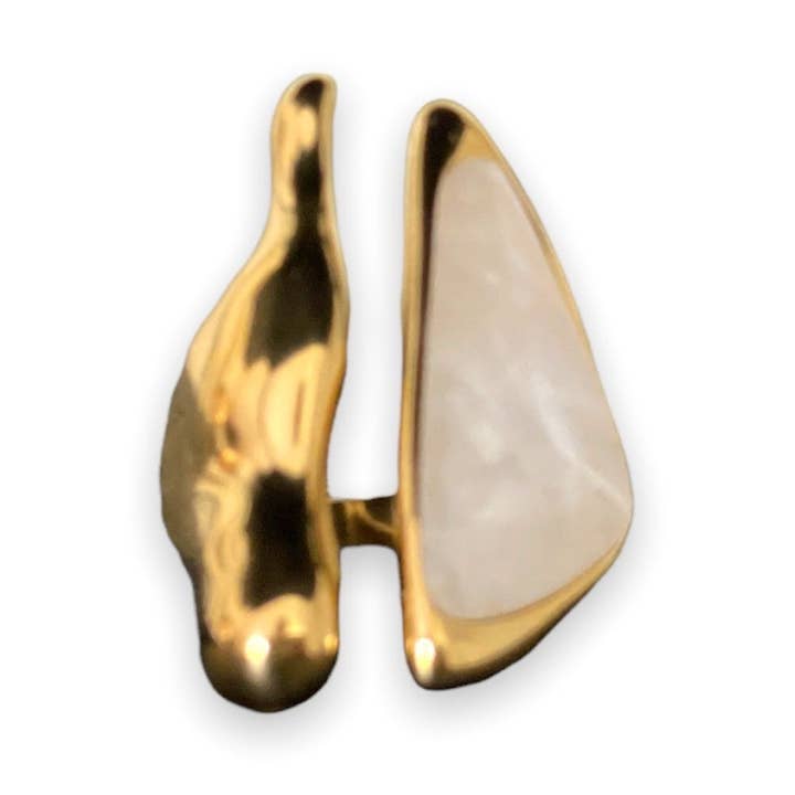 Ring RoxElle Maansteen voor wholesale door Atelier Clash