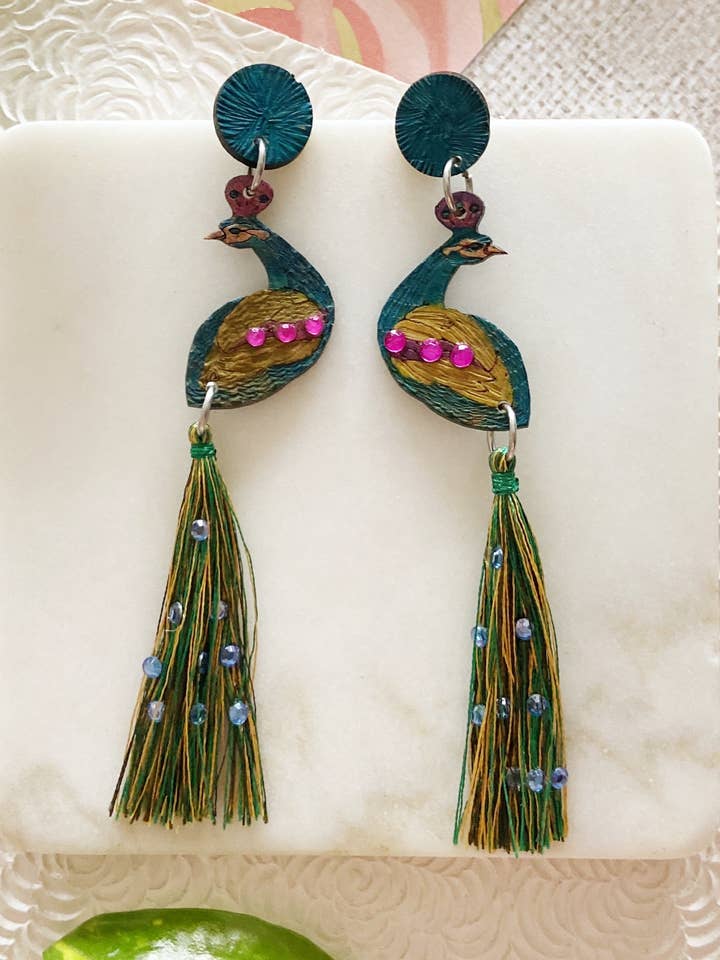 Boucles d'oreilles paon pour la vente par Hola! I'm Back