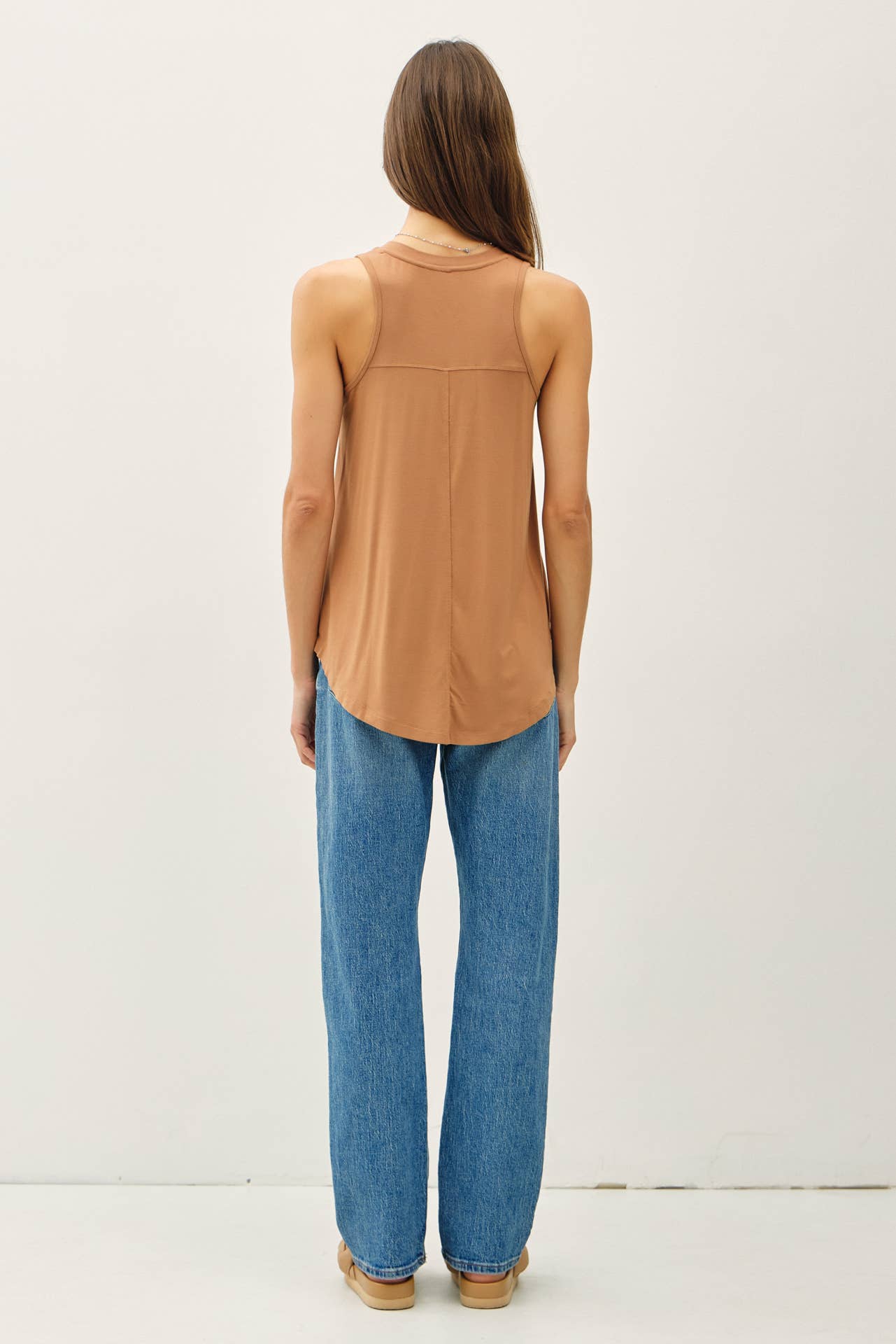 Be Cool - Wholesale Tank Top - Women's - [SOFT CORE] V-NECK TANK34