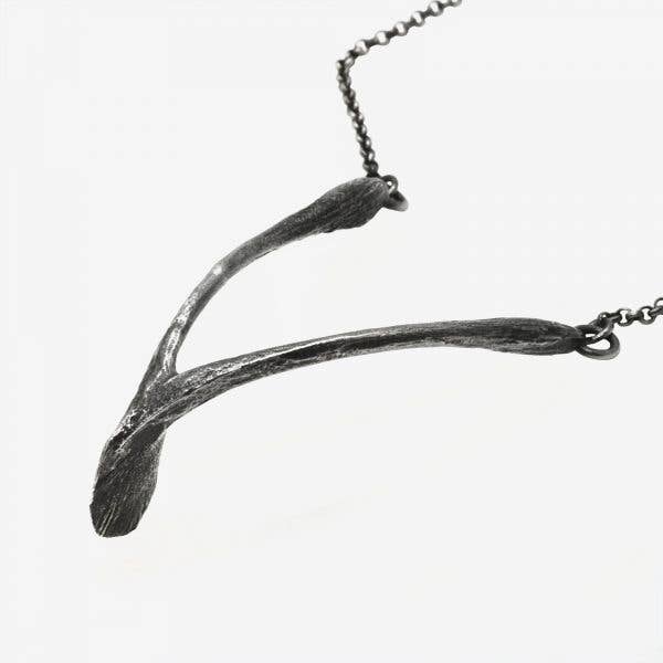 Collar «fúrcula de pollo» para venta al por mayor de Bijouterie & Charcuterie