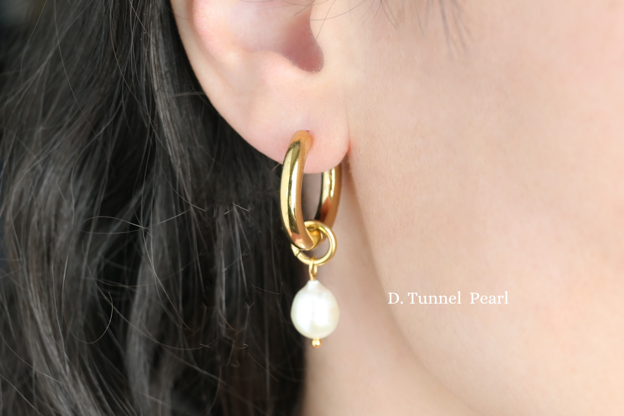 Blueyejewelry - Wholesale Hoop Earrings - Gold Pearl Earrings - 18k Gold Stainless Steel Pearl Hoops6