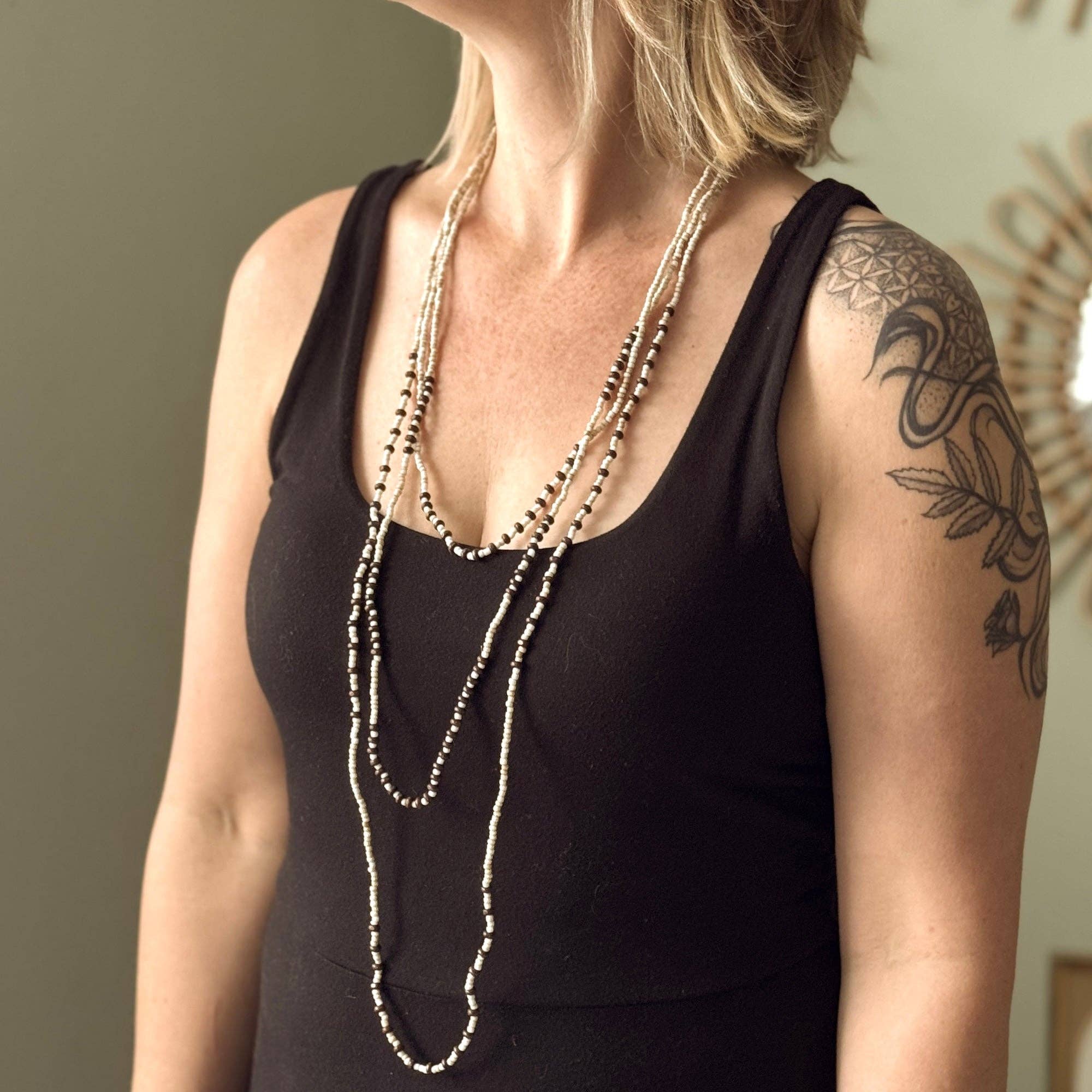 Suzie Blue Canada - Vente Collier de perles - Collier de perles triple brin2