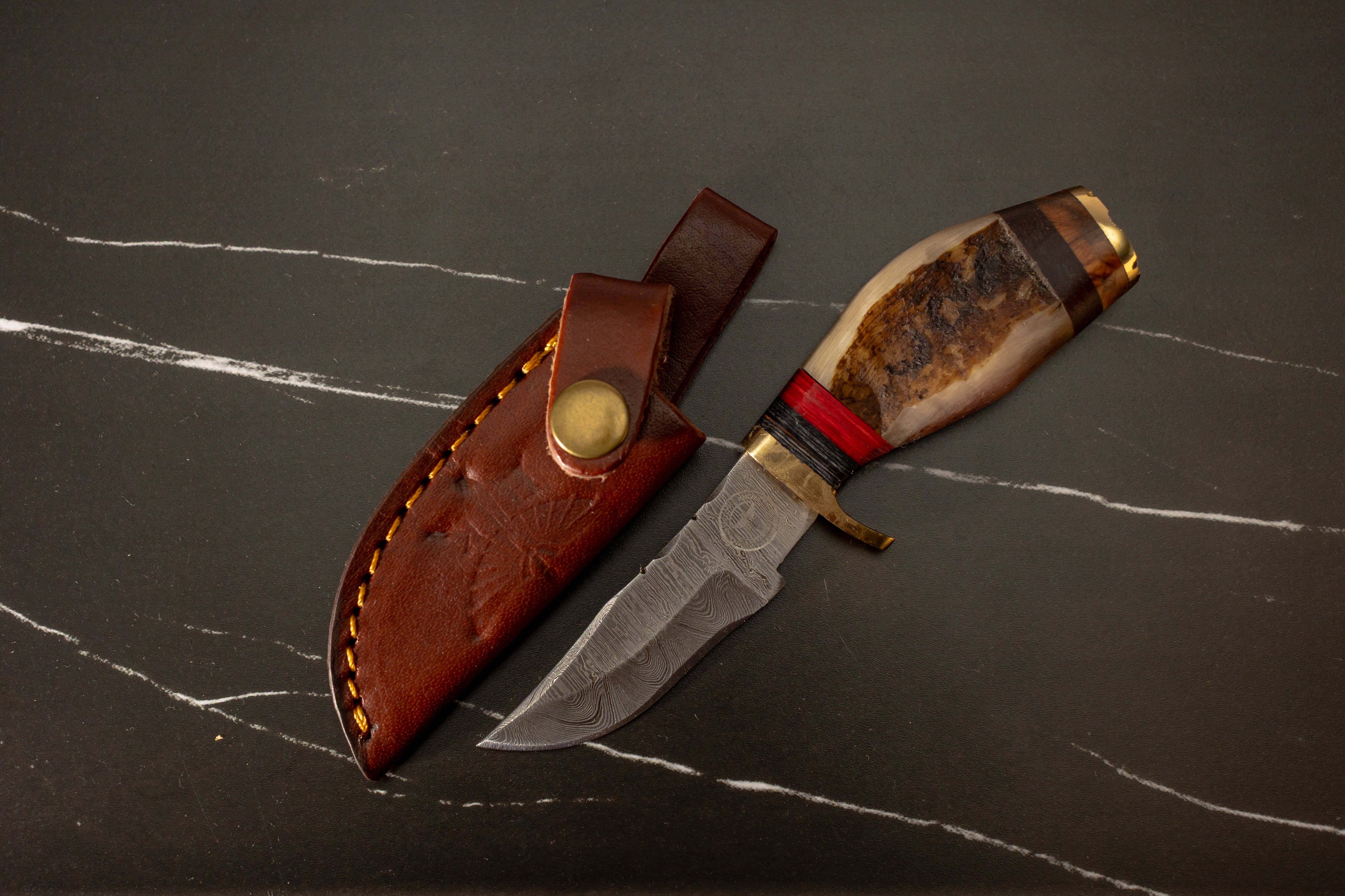 HomeTown Knives. - Wholesale Pocket Knife/Holder - HTK30 - S3R - Mini Skinner Bowie0