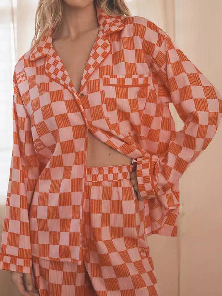 Set pigiama a quadretti con bottoni per la vendita all'ingrosso da parte di AZSHOP Trading LLC