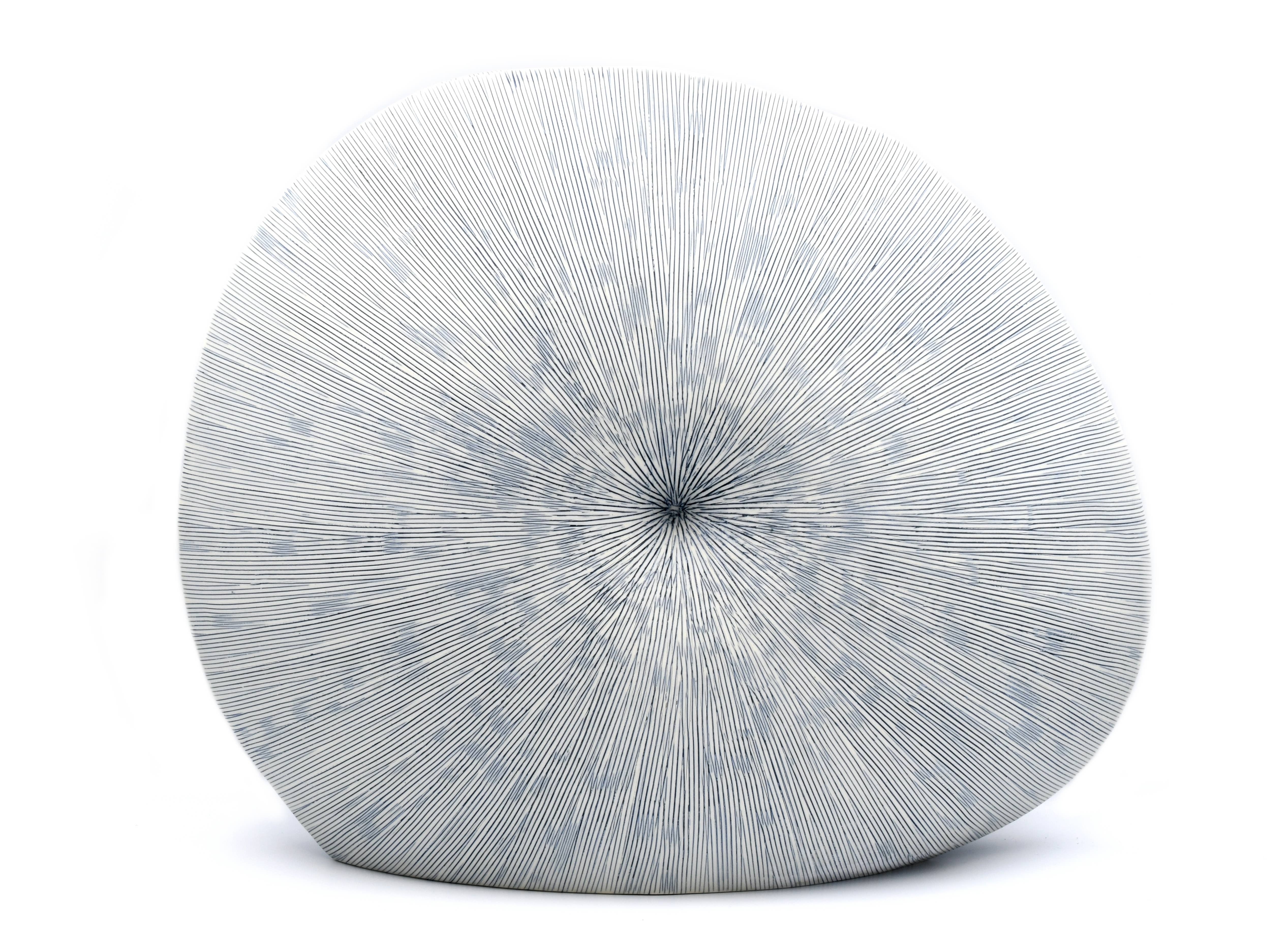 Art Floral Trading LLC – wholesale Vase – 1011W27 DIVA ROUND S-Handcrafted Porcelain Vase2