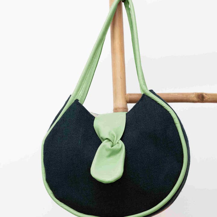 Große ovale Handtasche - schwarzer Hanf, Fichte, karminrotes Leder für den Großhandel von Fossette