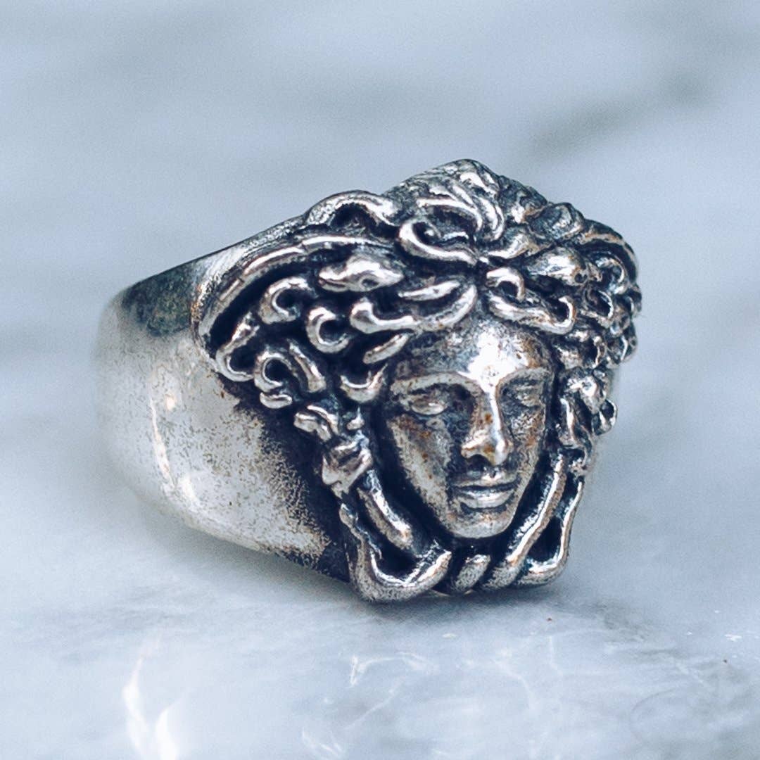 Versace medusa hot sale ring silver