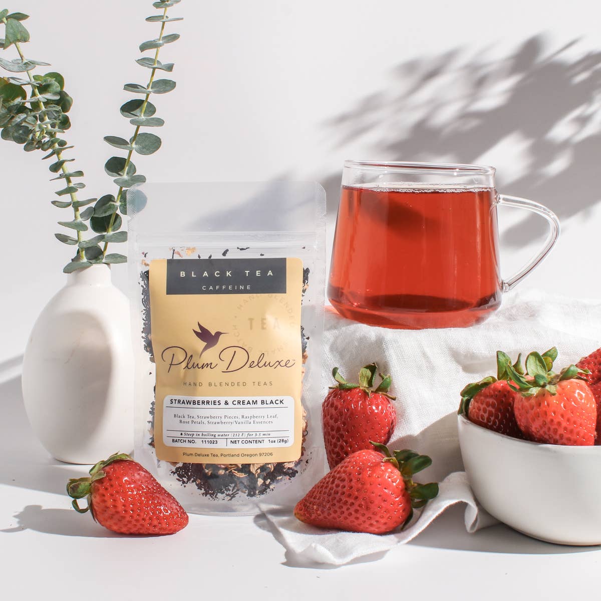 Plum Deluxe Tea - Wholesale Loose Tea - Strawberries and Cream Black Loose Leaf Tea with Rose