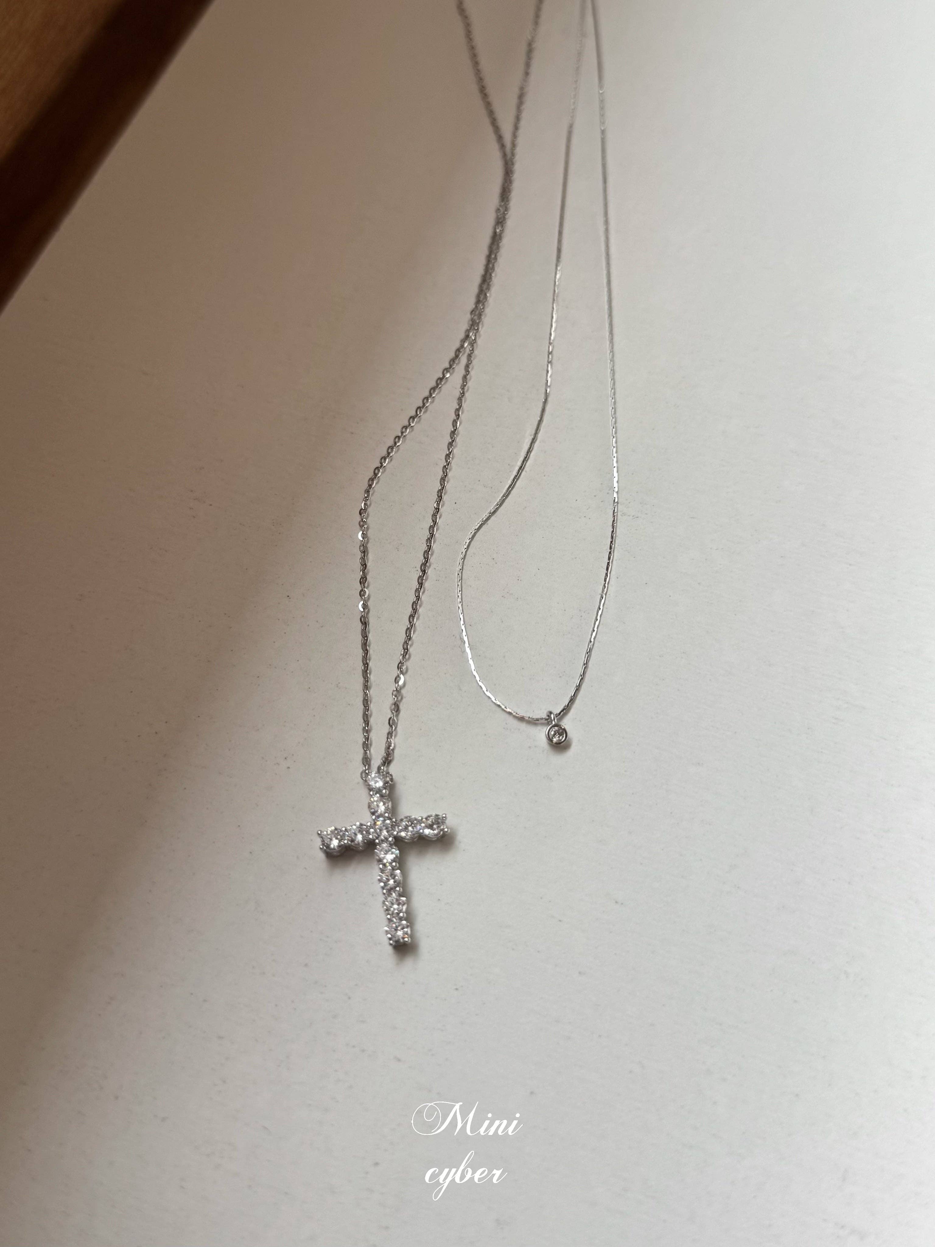MINICYBER STUDIO - Wholesale Pendant/Charm Necklace - Silver Cross Sparkle Necklace1