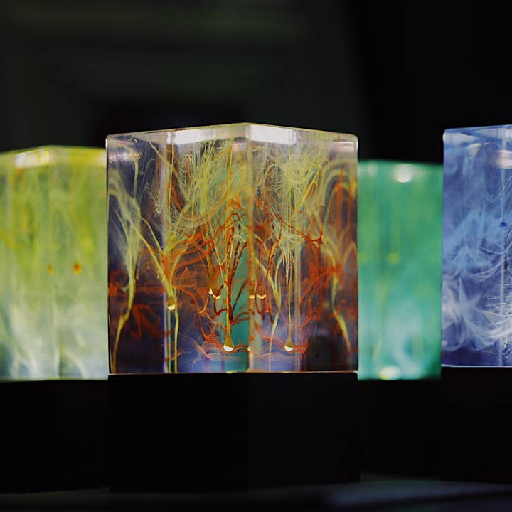 EP Design Lab - Wholesale Night Light - Rechargeable Resin Decorative Night Light - Solar4