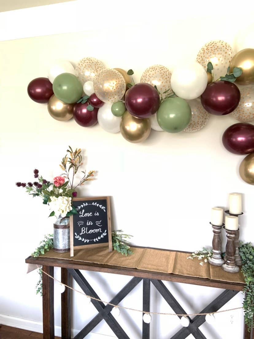 Hullaballoons - Vendita all'ingrosso Bandierine/Ghirlande - Ghirlanda di palloncini bordeaux ed eucalipto | Kit fai da te4