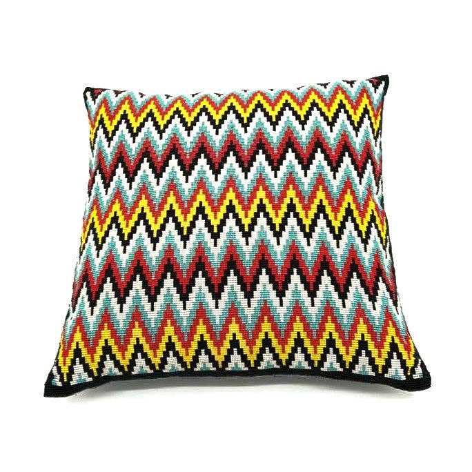 Kralen kussenhoes - ZIG ZAG voor wholesale door La Casa Cotzal S.A.