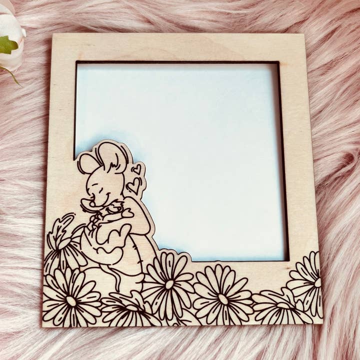 Alicia's Wonderland - Wholesale Picture Frame - Kangaroo & Baby Magnet Wood Frame| Picture Frame Gifts0