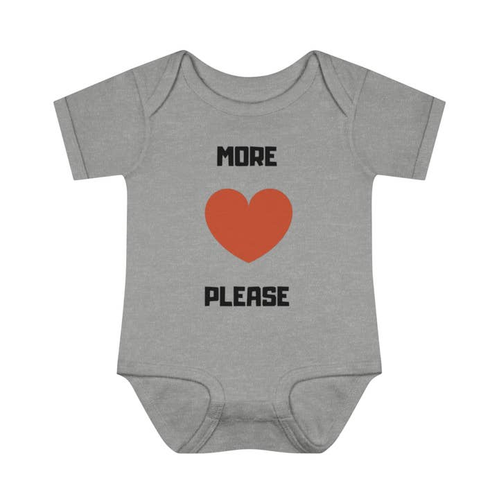 Body côtelé pour bébé More <3 Please pour la vente par Get Primped