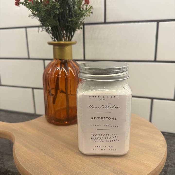 Mystic Moth Co - Wholesale Laundry Detergent Powder/Pods - Non Toxic Laundry Scent Boosters2