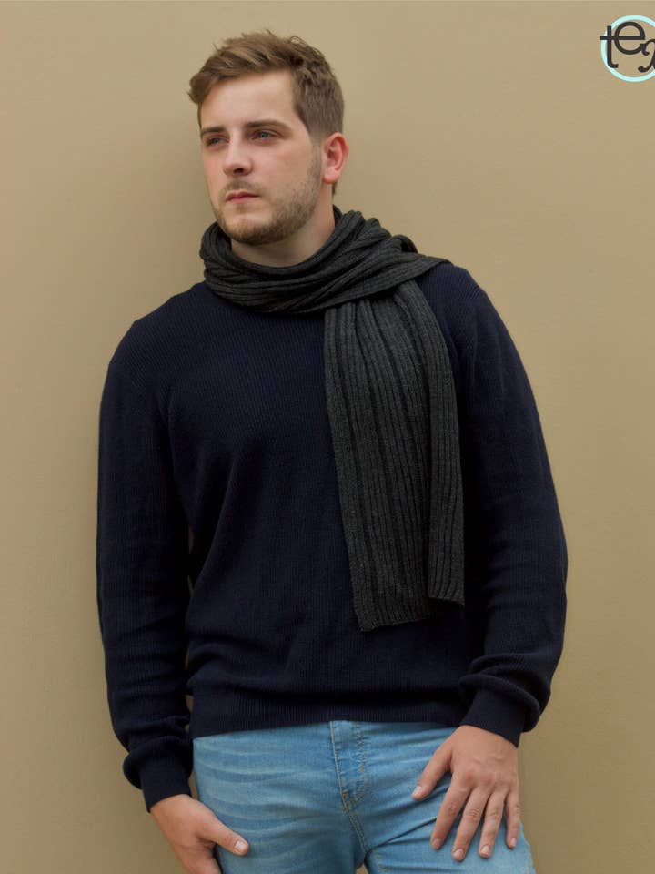 Basic Design Scarf for wholesale by Circle Textile