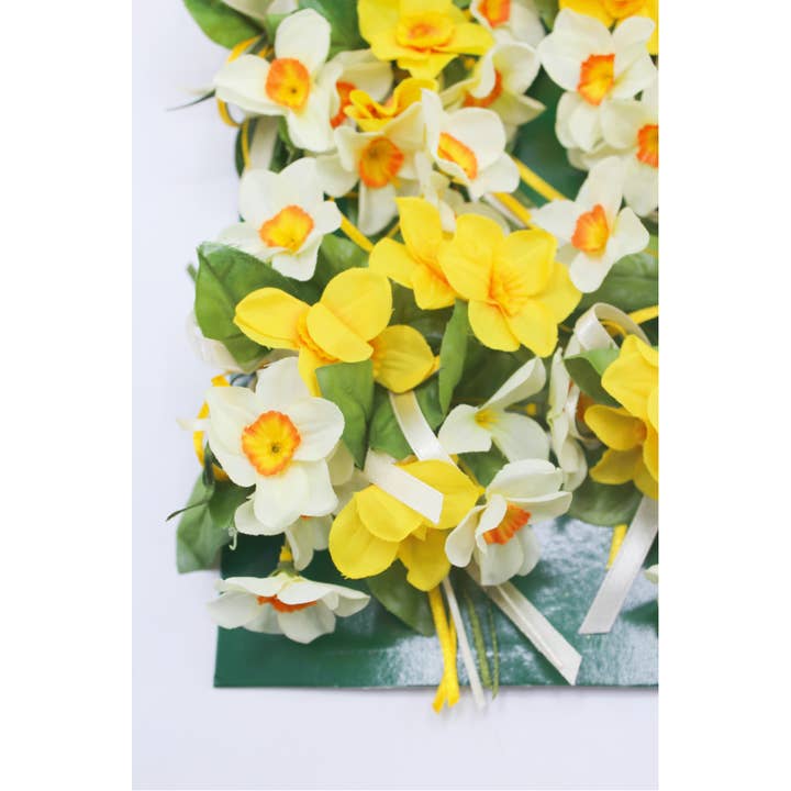 Blister de 4 couronnes jaune jonquille et blanc pour la vente par Fioretto Renato S.r.l.