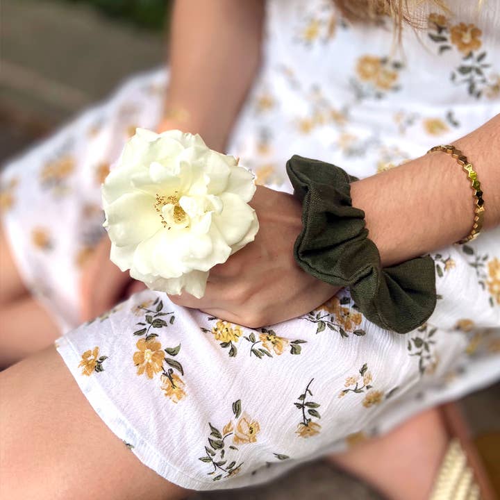 EUCALYPTUS Scrunchu/lino kaki per la vendita all'ingrosso da parte di Laure Derrey