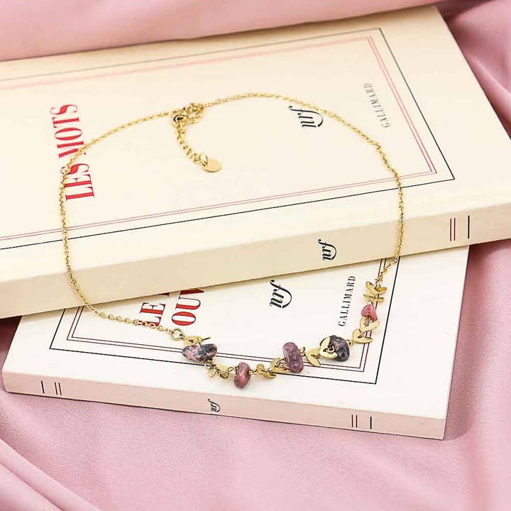 Lilas de Seine - Wholesale Pendant/Charm Necklace - Necklace: beads, natural stones, wheat ears, steel (0123022)7