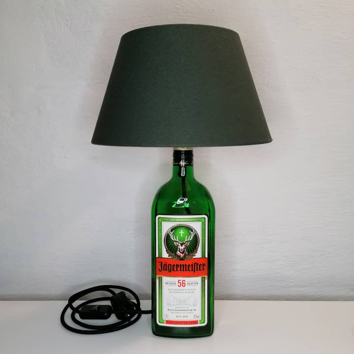 Charly Lux - Wholesale Accent/bureaulamp - Jägermeister fleslamp3