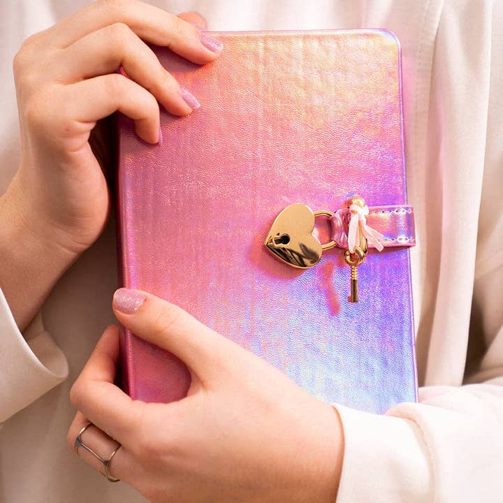 Victoria's Journals - Wholesale Journal/Diary - Heart Lock Journal for Girls with 2 Keys (Metallic Lilac)