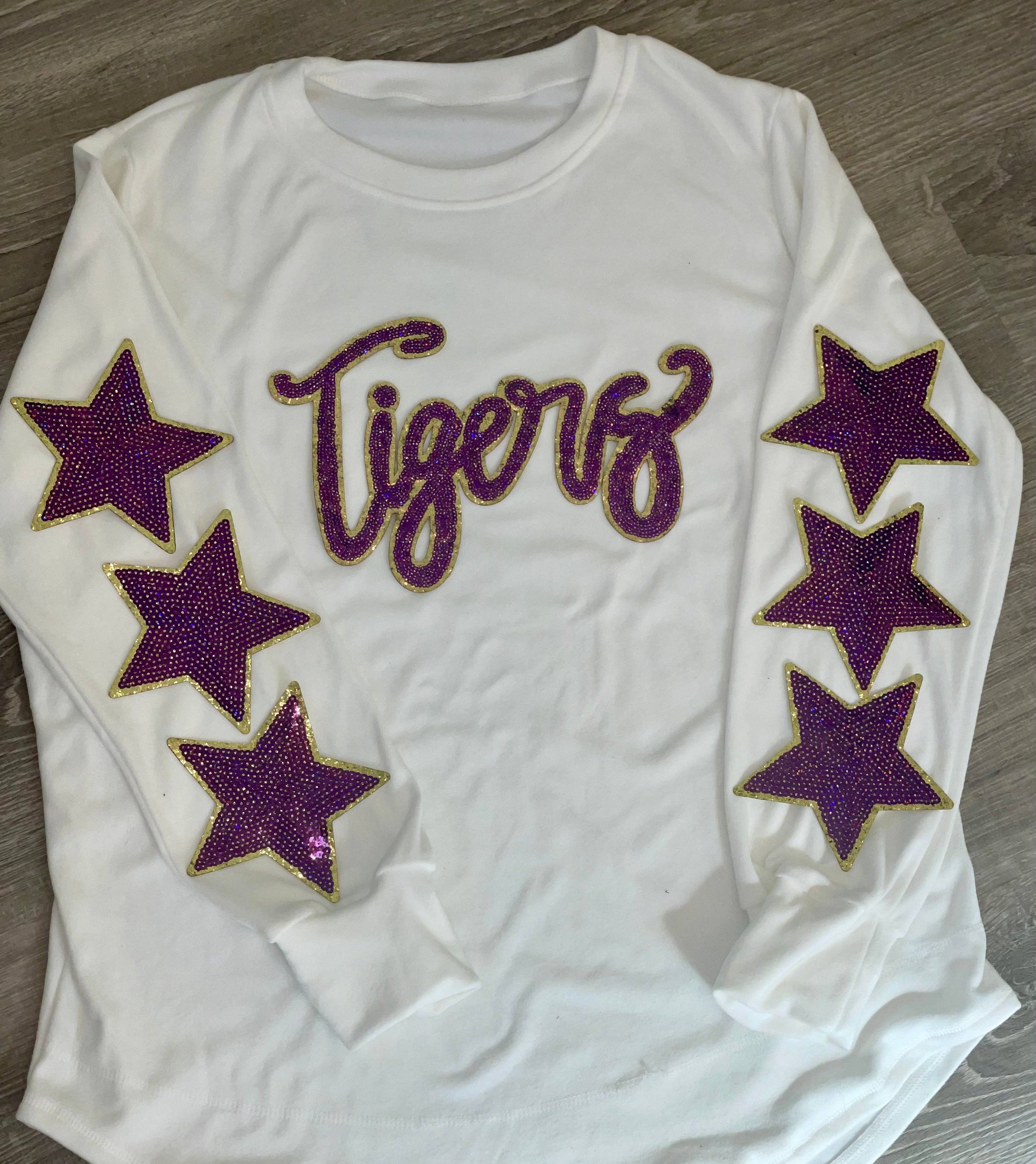 sequinandstiches – Großhandel Aufnäher – Tigers Purple Game Day Pailletten-Patch, Pailletten-Stern-Aufnäher, DIY-Aufnäher, Aufnäher zum Aufbügeln, goldene Glitzer-Rückseite4