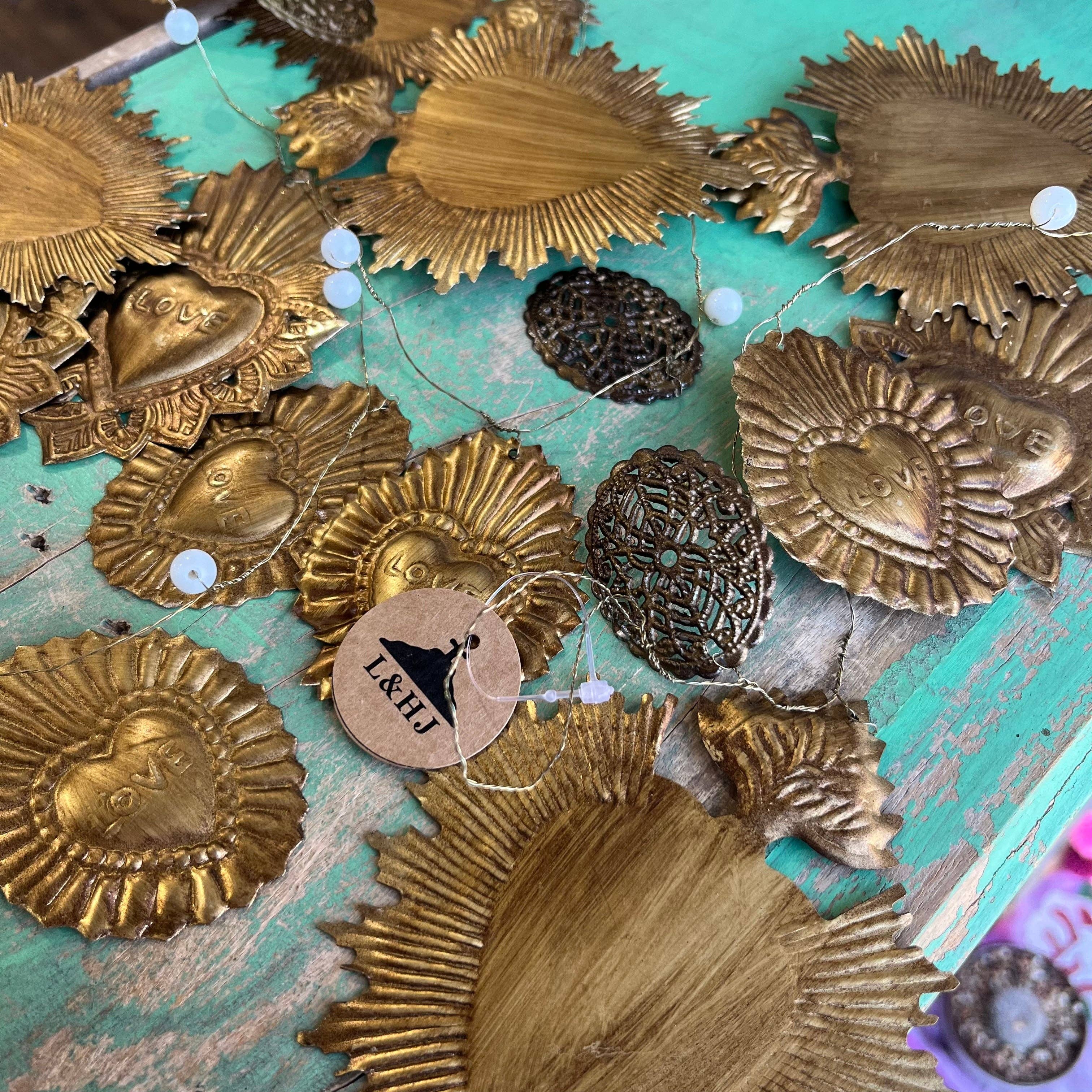 Love and Honor Jesus LLC - Wholesale Bunting/garland - Sacred Heart Garland1