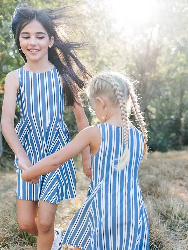 H A D L E Y pour la vente par Young at Hart