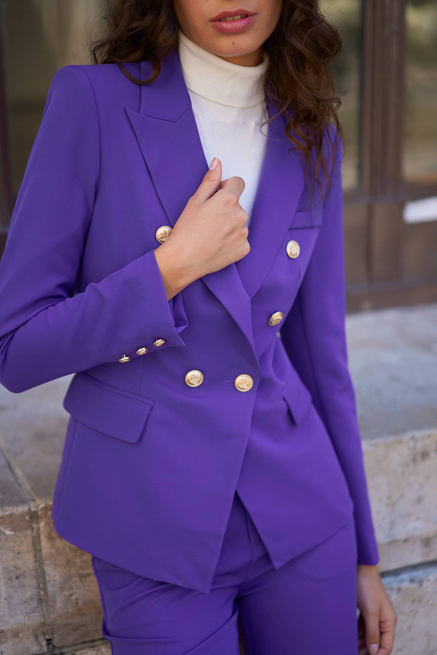 Attentif Paris - Wholesale Blazer - Women's - [Timeless] Fitted double-breasted blazer with gold buttons73