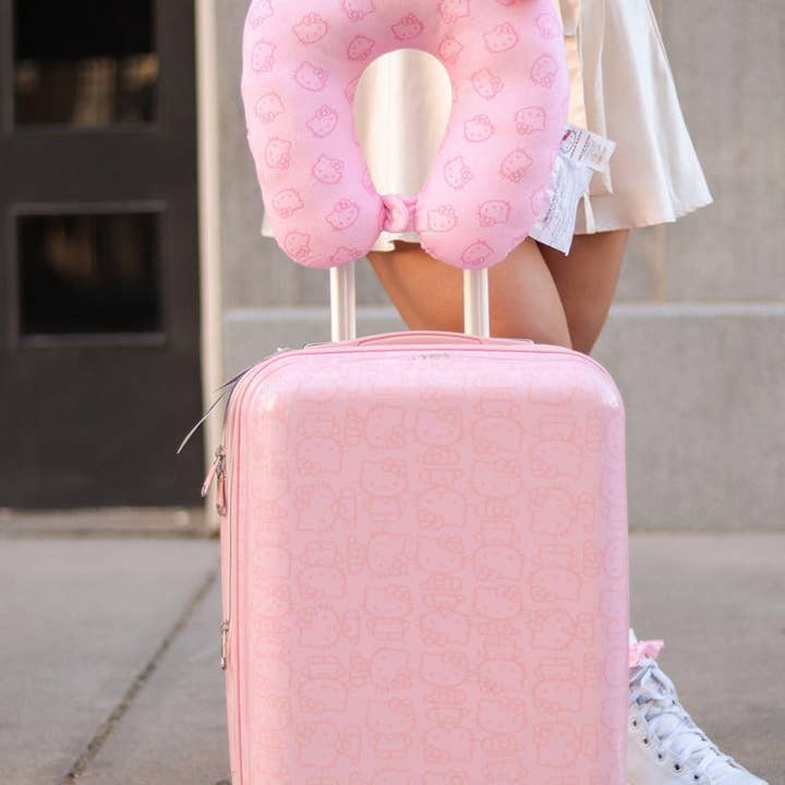 FUL Luggage (Concept One) – wholesale Luggage – Hello Kitty Pose All Over 22" Hard-Sided Luggage Pink7