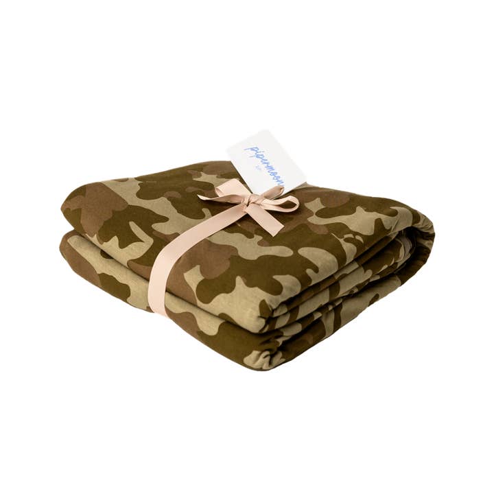 Camo Adult Swaddle Blanket for wholesale by Pipermoon