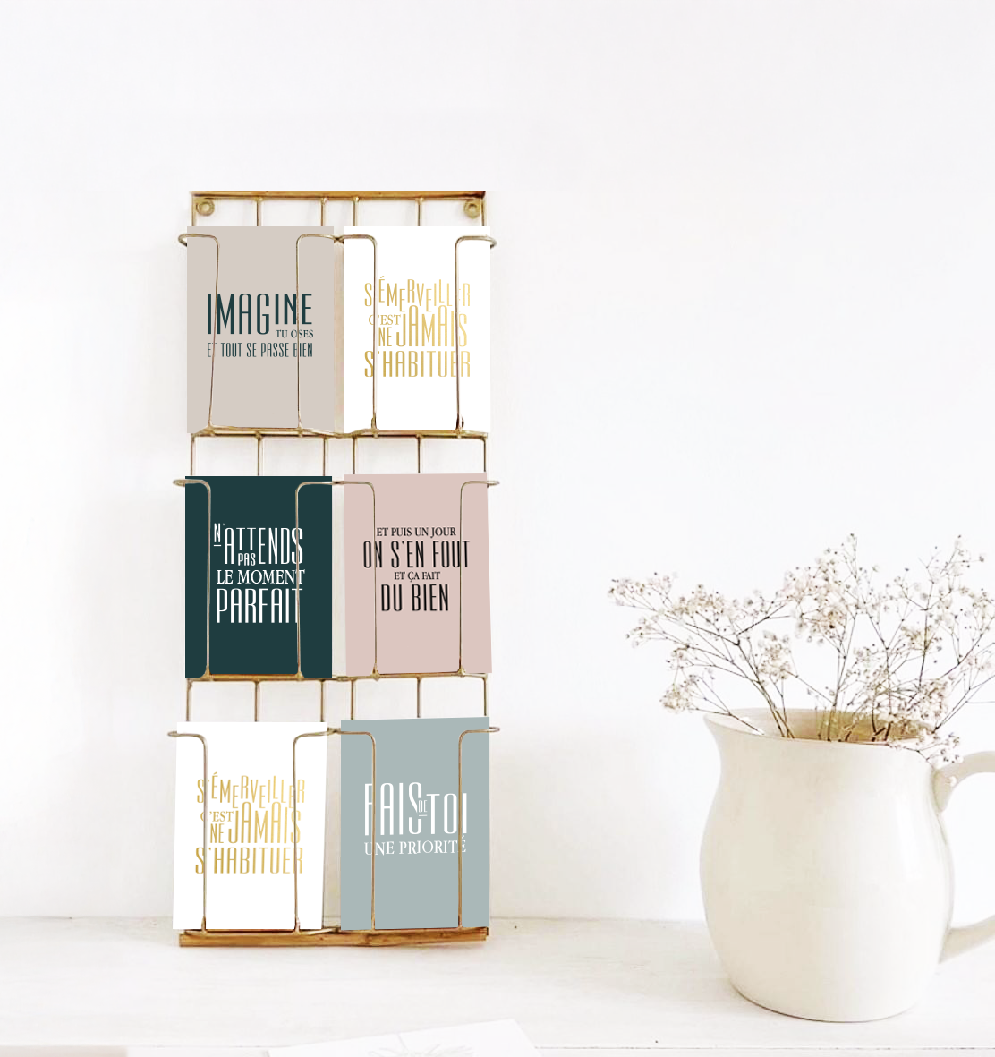 Le Papier Fait De La Résistance - Wholesale Postcard Set - SET of 5 postcards + 5 kraft envelopes0