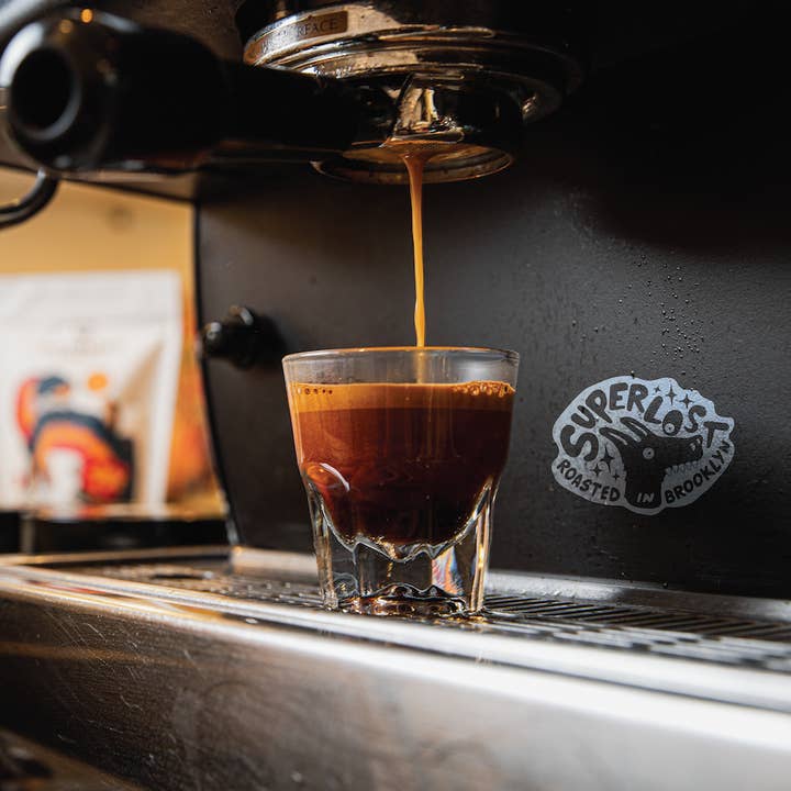 Superlost Coffee – wholesale Kaffebönor – Supernova | Signatur Espresso LatAm-blandning4