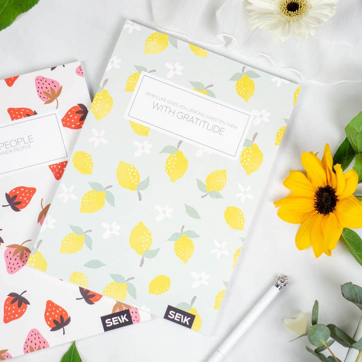 SEIK – wholesale Anteckningsbok – Bullet Journal/Prickade anteckningsbok jordgubbar och citroner (2 st