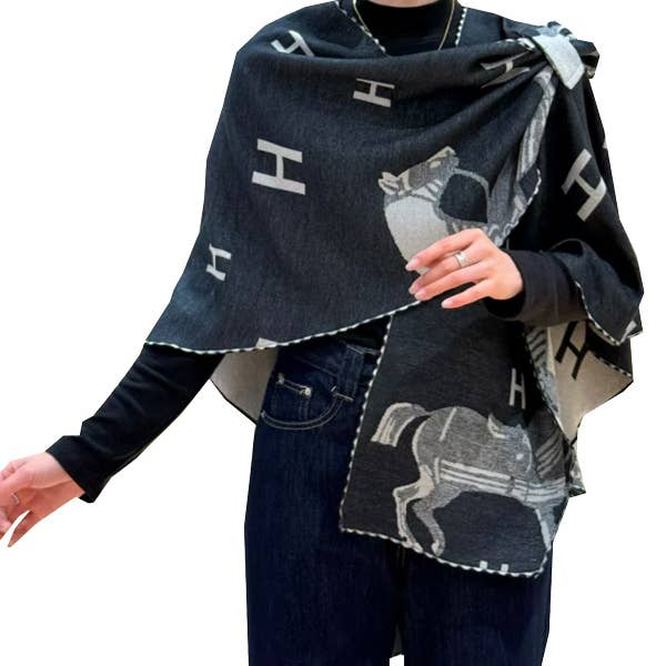 Winding River - Wholesale Wrap – Women's - Equestrian Black / White Reversible Stable – Loop Wrap1