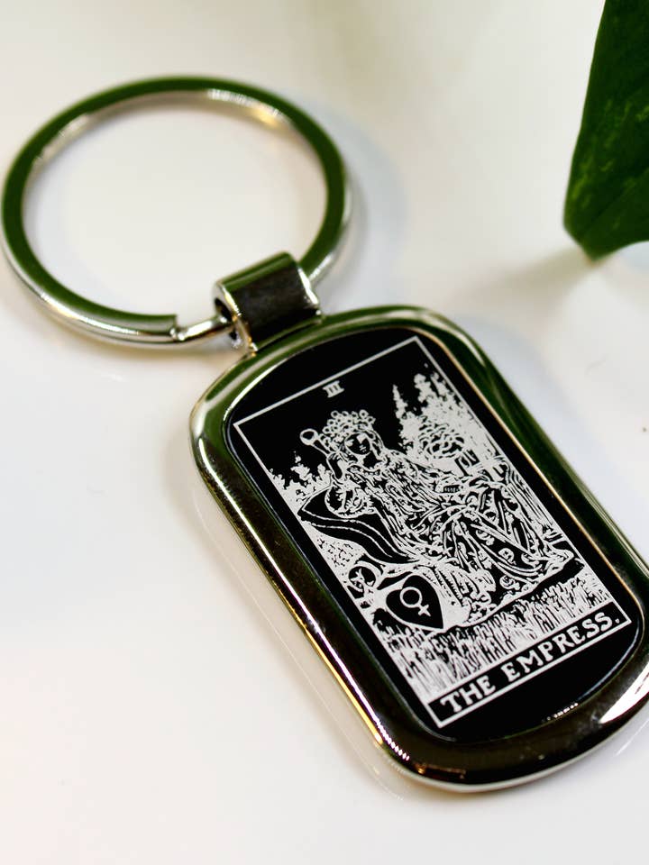 Llavero de metal grabado con tarjeta del tarot de la emperatriz para venta al por mayor de Three Witches Tea Shop